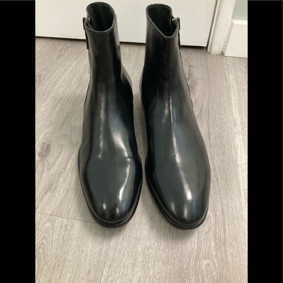 John Varvatos collection lewis slant zip Boot. Size 11 - Picture 5 of 11